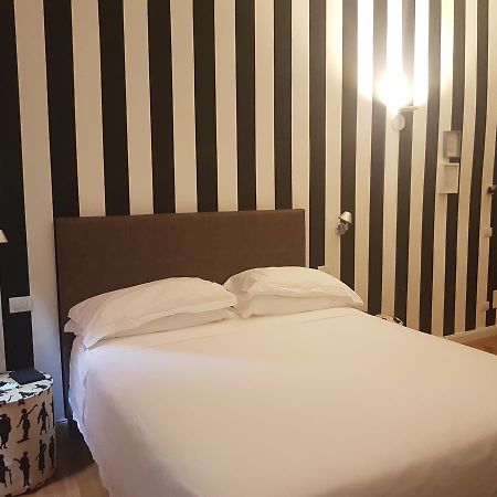 Relais Palazzo Orsini Hotel Róma Kültér fotó